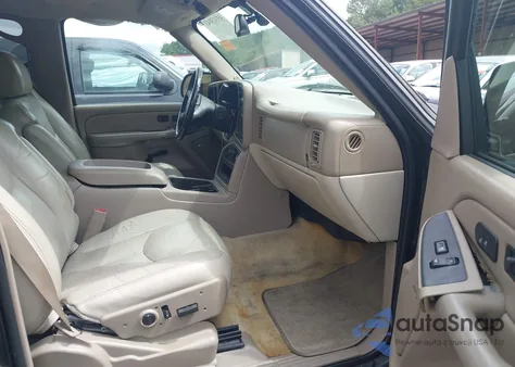 2006 Chevrolet Tahoe Z71 z USA, uszkodzony, nr VIN 1GNEC13Z16R122228